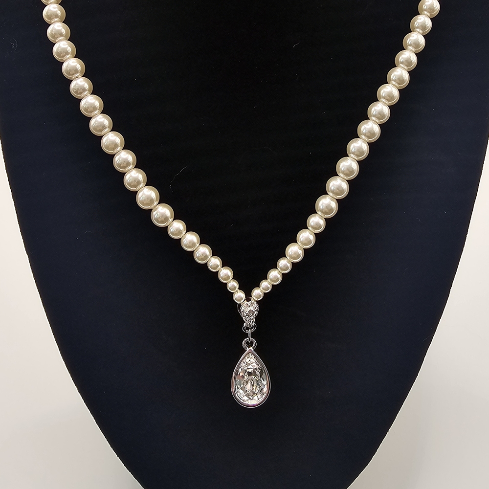 Swarovski Tear Drop Crystal and Faux Pearl Necklace